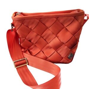 Maggie Bags Seatbelt Shoulder Bag Orange Inner Pockets Adjustable Strap 10X10